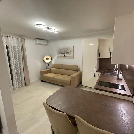 Apartmani Biokovo Makarska Eksteriør bilde